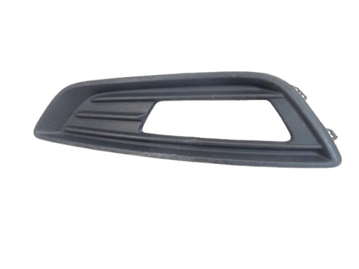 grid of a bumper front front right FORD FOCUS MK3 LIFT F1EB-15A298-A