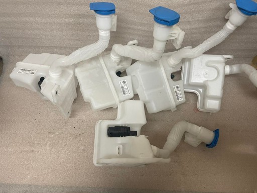 VW PASSAT B8 бачок омывателя 3Q0955448C