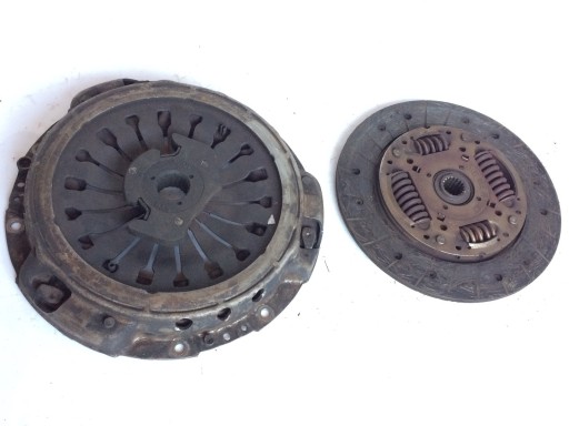 Disque Embrayage de pression FIAT SCUDO 803171 VALEO