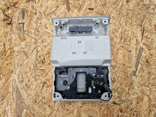 light of the roof passenger compartment SKODA KODIAQ 2022R 3V0868837E 3B0035711B
