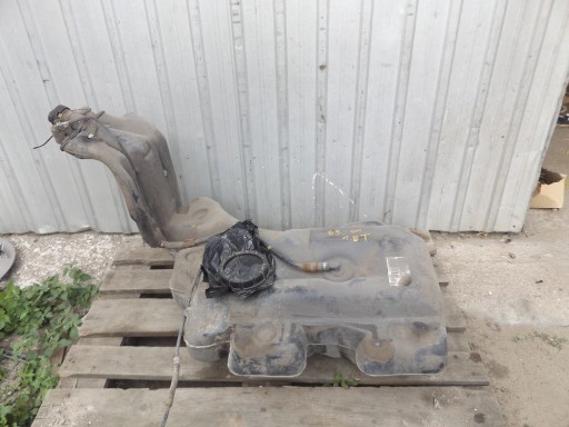 PASSAT B5 FL Універсал 1,8 Т бак Паливний бак