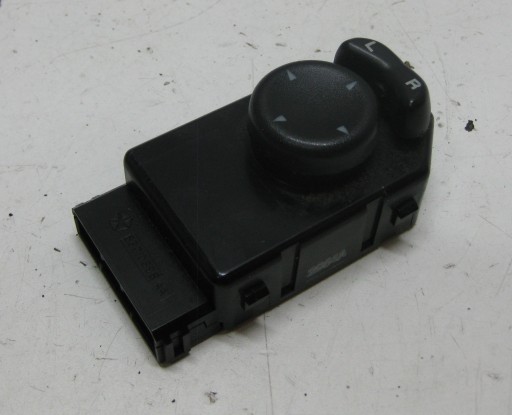 JEEP CHEROKEE LIBERTY KJ 04R control panel LUSTERKAMI 56010697AA
