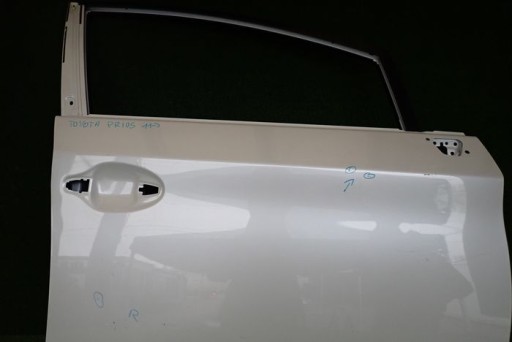 TOYOTA PRIUS 09-16 door right front front