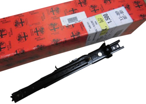 46993746 - НАПРАВЛЯЮЩАЯ ПЕРЕДНЕГО СИДЕНЬЯ ALFA ROMEO 156 OE