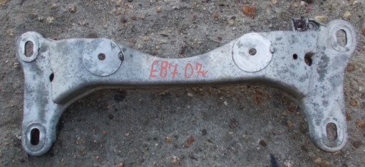 BMW E87 2.0 und 07R Stütze strebe Getriebe 6771064