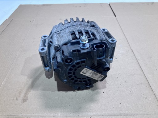 A0009061722 - Генератор mercedes c207 w207 3.5 cgi