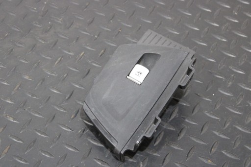 levers control of the window door right rear part BMW X3 G01