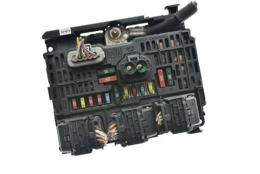 Bsm модуль peugeot 9658070980 s118983009b bsm-l09