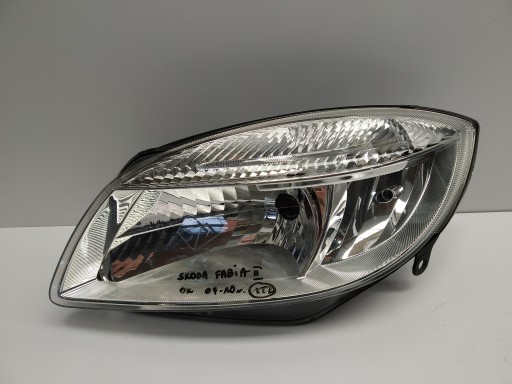 Skoda Fabia II reflektor light front left before lift OM before lift