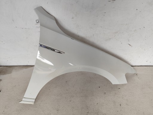 VOLKSWAGEN PASSAT B8 2017 fender front right