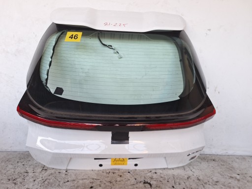 TOYOTA CH-R II 23-> boot door 040