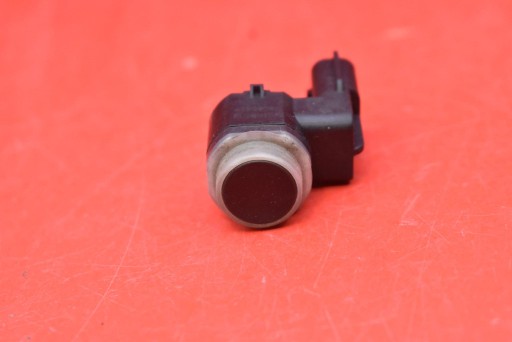 sensor of the parking rear part PDC 284426105R RENAULT TRAFIC 3 III 14-21
