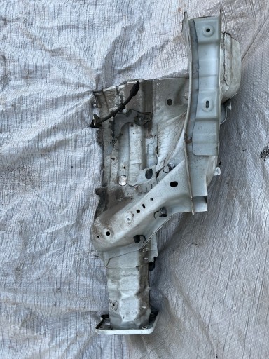 VOLVO V60 S60 II ПЕРЕДНЯЯ ПРАВАЯ ЗОНА ПЕРЕДНЯЯ РАМА