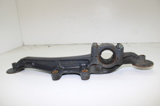 КРЕПЛЕНИЕ ПОДУШКИ DELFIN MERCEDES ACTROS MP4 9603283541 LAPA BENCH