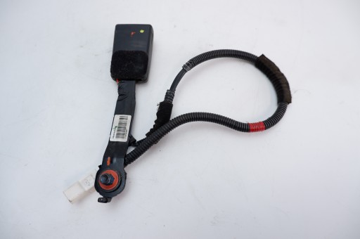 358493 - ЗАСТЕЖКА ЗАСТЕЖКА РЕМНЯ ПРАВАЯ ПЕРЕДНЯЯ KIA CEED II