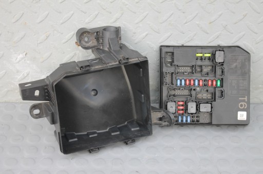 284B71KK0B 284B7 - Модуль блоку запобіжників nissan juke 1.5 10-19