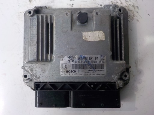 VW computer control unit 03G906021PM 0281014061