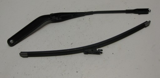 BMW E87 5D 07R wischerarm links vorne 7169971