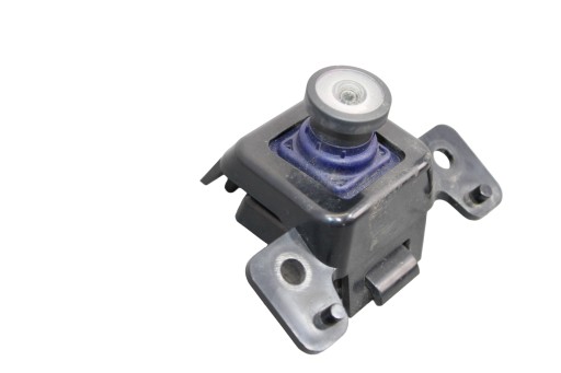 Chrysler pacifica 2017 - фронтальна камера в передній решітці 68144068ac