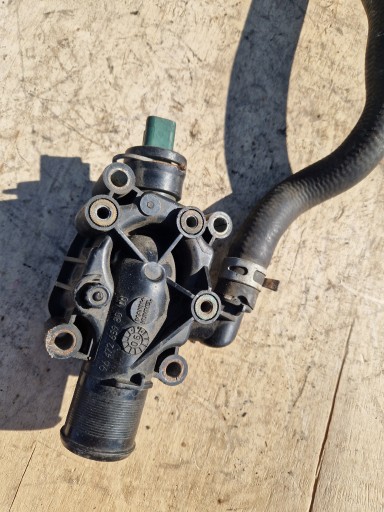 termostat obal PEUGEOT 1007. 1.6 16V 964726598000