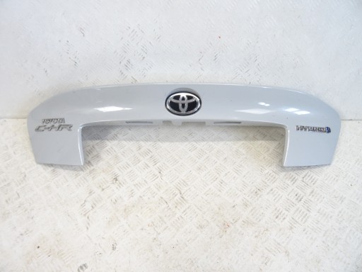 cap bonnet boot rear part TOYOTA CHR and 76811-F4010