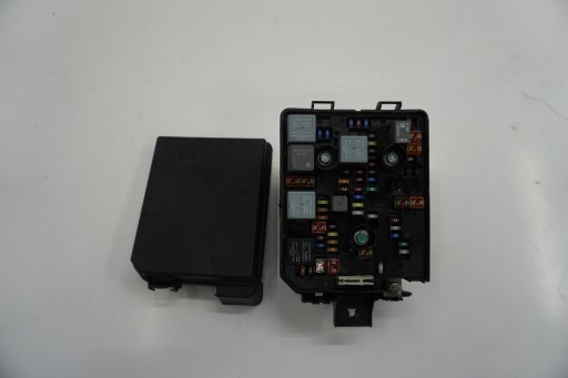 Блок предохранителей opel mokka 1.7cdti 95263744