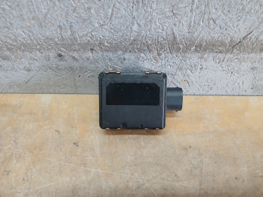 Mercedes a0009056613 решетка радара