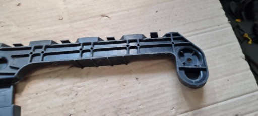 A4 B9 8W support holder bracket of a bumper left rear part 8W5807453 sedan