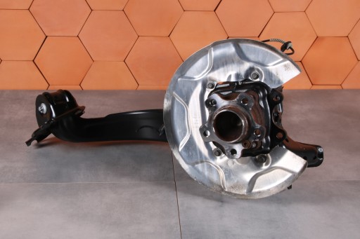 BMW 1' F70 2' F74 F78 U06 swing of the arm of the pivot left rear 6894207