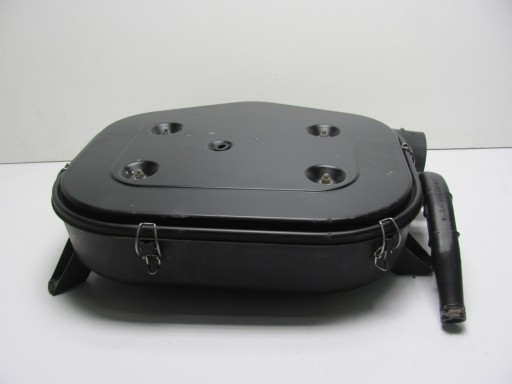 Корпус повітряного фільтра Mercedes R129 300-24 SL