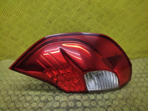 RENAULT SCENIC II LIFT light right rear part 8200474327
