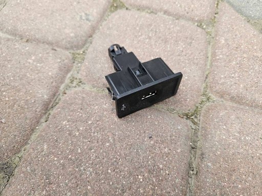 adapter USB Volkswagen Golf 7 VII 5Q0035726J