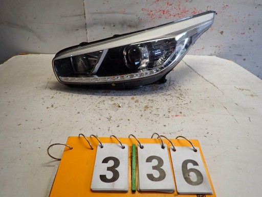 light front front left KIA CEED II 2012-2018 XENON 92101-A2260