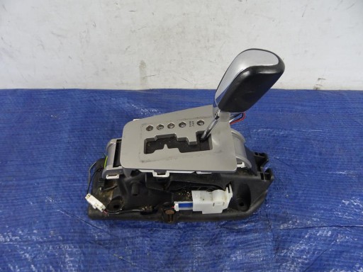 04766410AC - ВАЖІЛЬ ПЕРЕМИКАННЯ ПЕРЕДАЧ CHRYSLER VOYAGER V