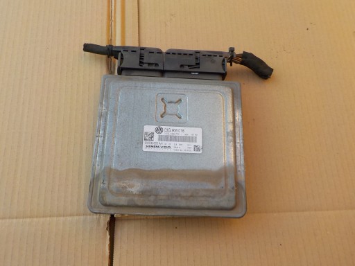 2,0 - Контролер двигуна vw passat b6 2.0 tdi 03g906018