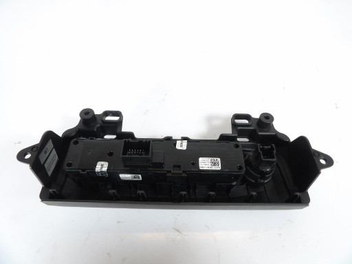 FORD FOCUS MK4 control panel RADIEM NX7T-18K811-AMD