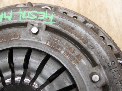 FORD FIESTA MK7 1.25 09R Embrayage Complets 8V21-7563-AB