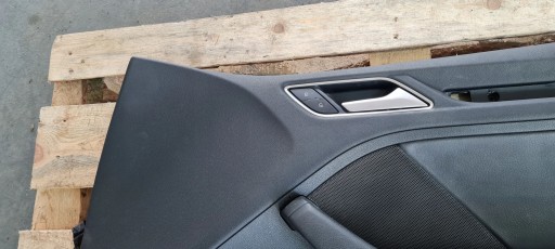 S3 8V sedan A3 side door right front leather 8V5867106