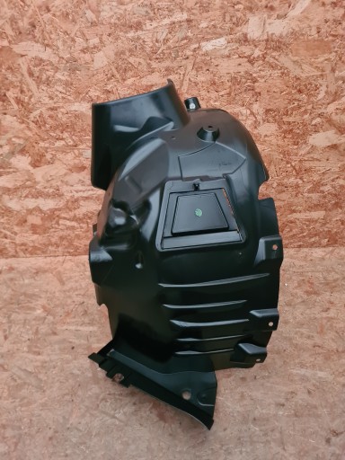 АРКА КОЛЕСНАЯ ЛЕВАЯ ПЕРЕДНЯЯ MERCEDES W207 A2076901830