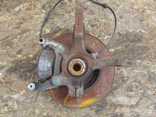 otoč předek pravá Nissan Micra K13 10-16