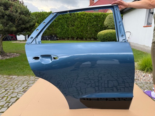 Задняя правая дверь kia niro ii 2022 - 2025 .