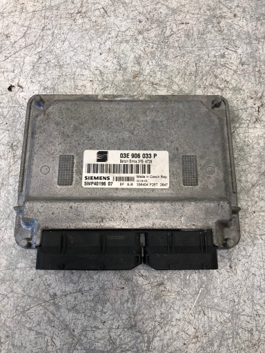 počítač MOTORU SEAT IBIZA 03E906033P
