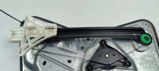 window regulator left rear part 5L0839401B SKODA YETI