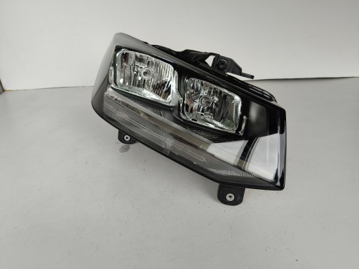 light right REFLEKTOR AUDI Q2 81A 16