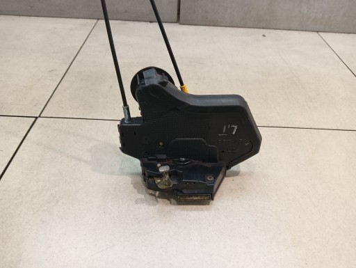 lock door left rear part TOYOTA CAMRY V 2.4 16V