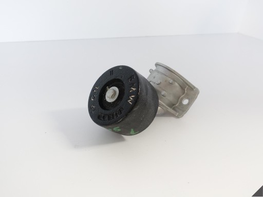 6852836 6796945 - Bmw f10 f11 lci виброгаситель правый задний 20км