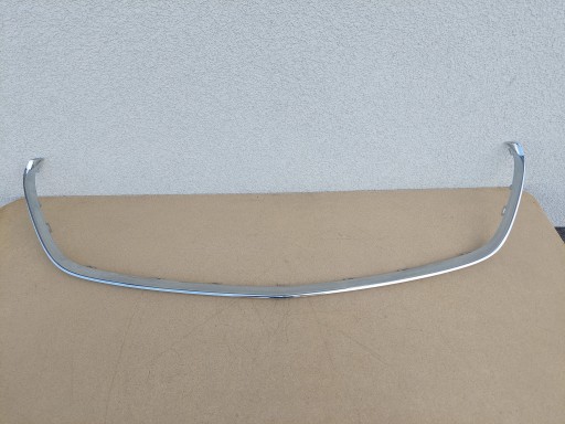 A4478880585 - MERCEDES VITO W447 рамка пустушки хром