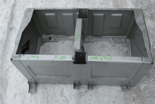 SPRINTER 906 08R ОСНОВАНИЕ КРЕПЛЕНИЯ ДИВАНА