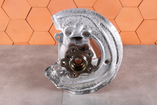 BMW X3 G01 X4 G02 swing arm of the pivot right front right 6882598