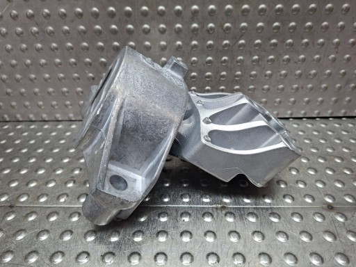 Supports fixation montage moteur Droit 517991100 FIAT DOBLO II COMBO D LIFT 1.3 MJET 2015